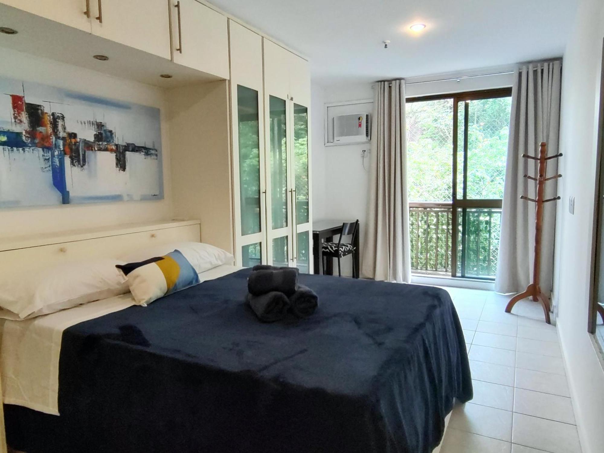 Flat Em Copacabana Com Piscina, Garagem Inclusa E Portaria 24h A 4 Min Da Apartamento *